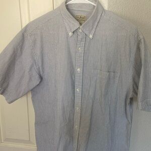 L.L.Bean Short sleeve Button down Shirt-size Medium